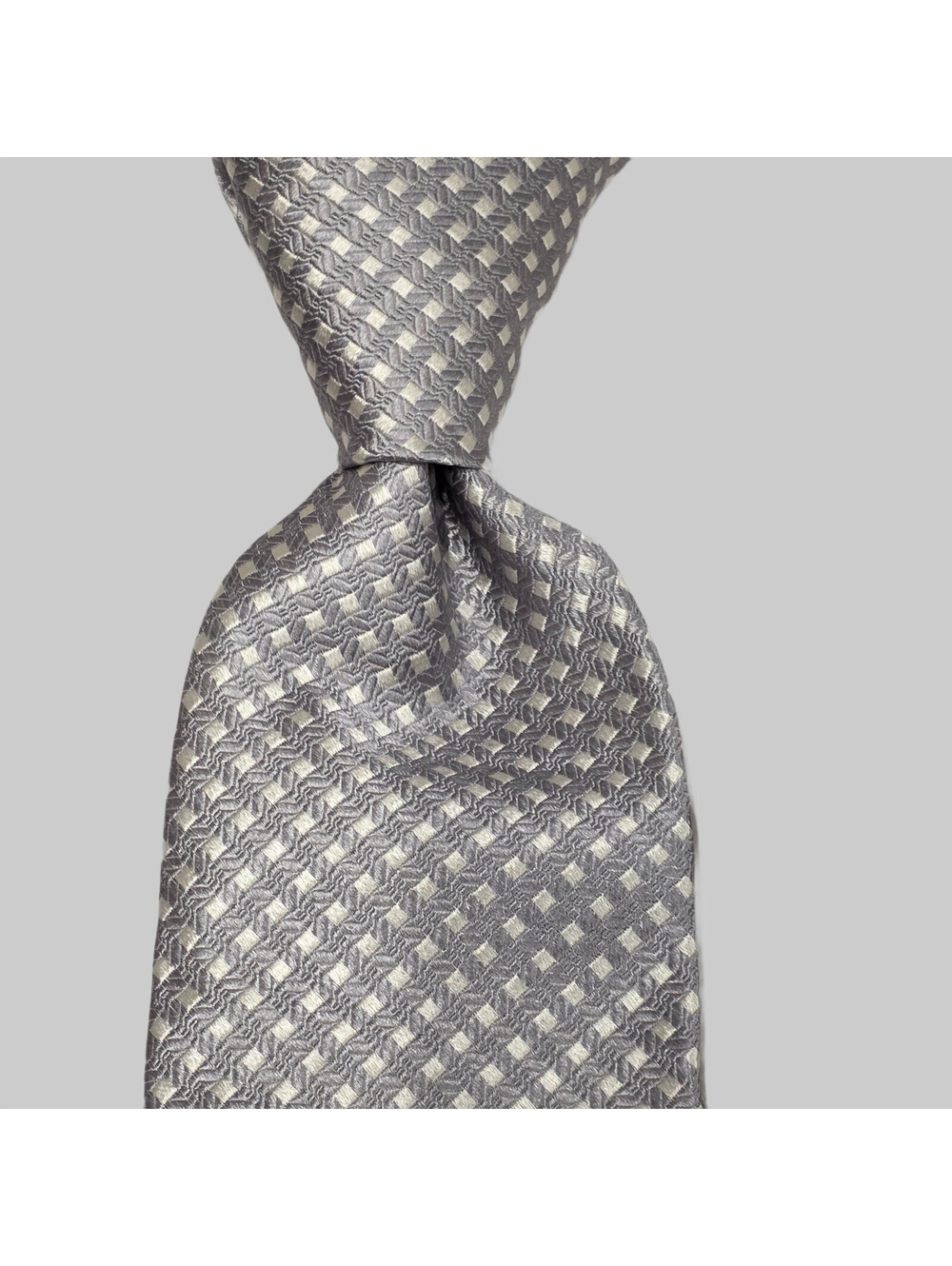 Carroll & Co Robert Talbott Mens Neck Tie All Silk Silver Basket Weave 59x3.5